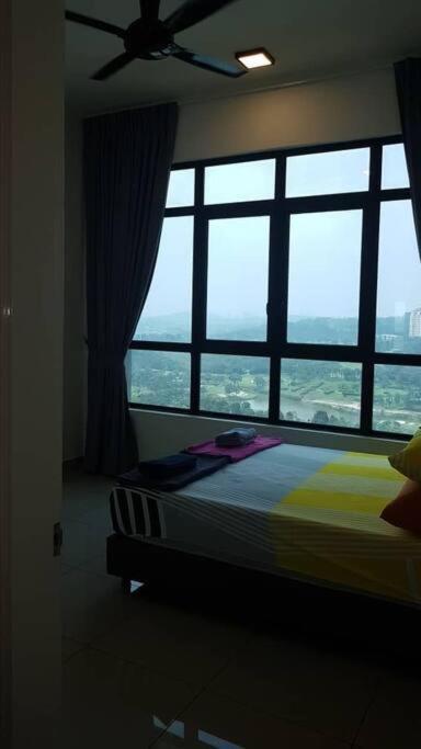 Conezion 3-Bedroom Condo @ Ioi City Mall Putrajaya Serdang  Bagian luar foto